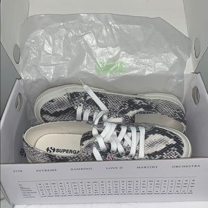 Superga Snakeskin Low Top sneakers